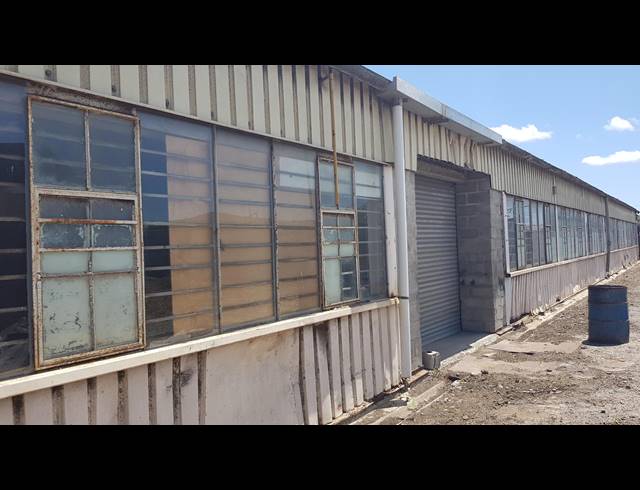 200M² FACTORY TO LET IN BLACKHEATH INDUSTRIAL